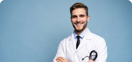 Médico atendiendo a un paciente